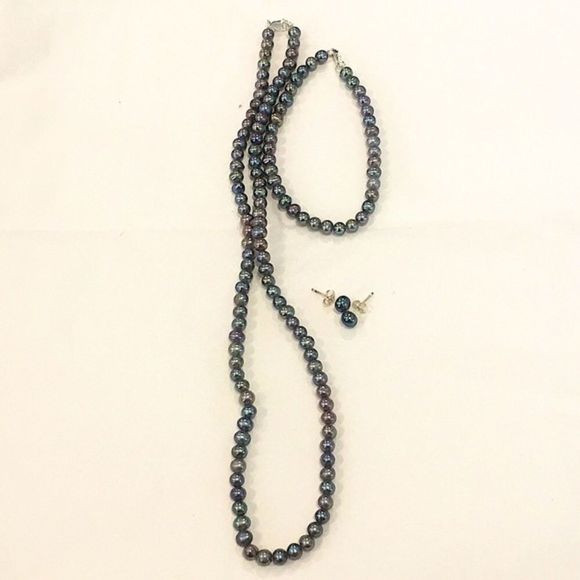 Peacock Cultured Pearl Sterling Silver Jewelry Set - Picture 4 of 10